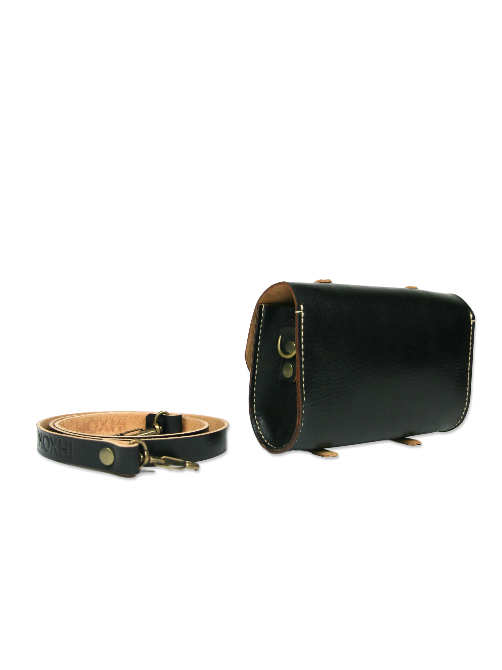 Handcrafted leather handbag black